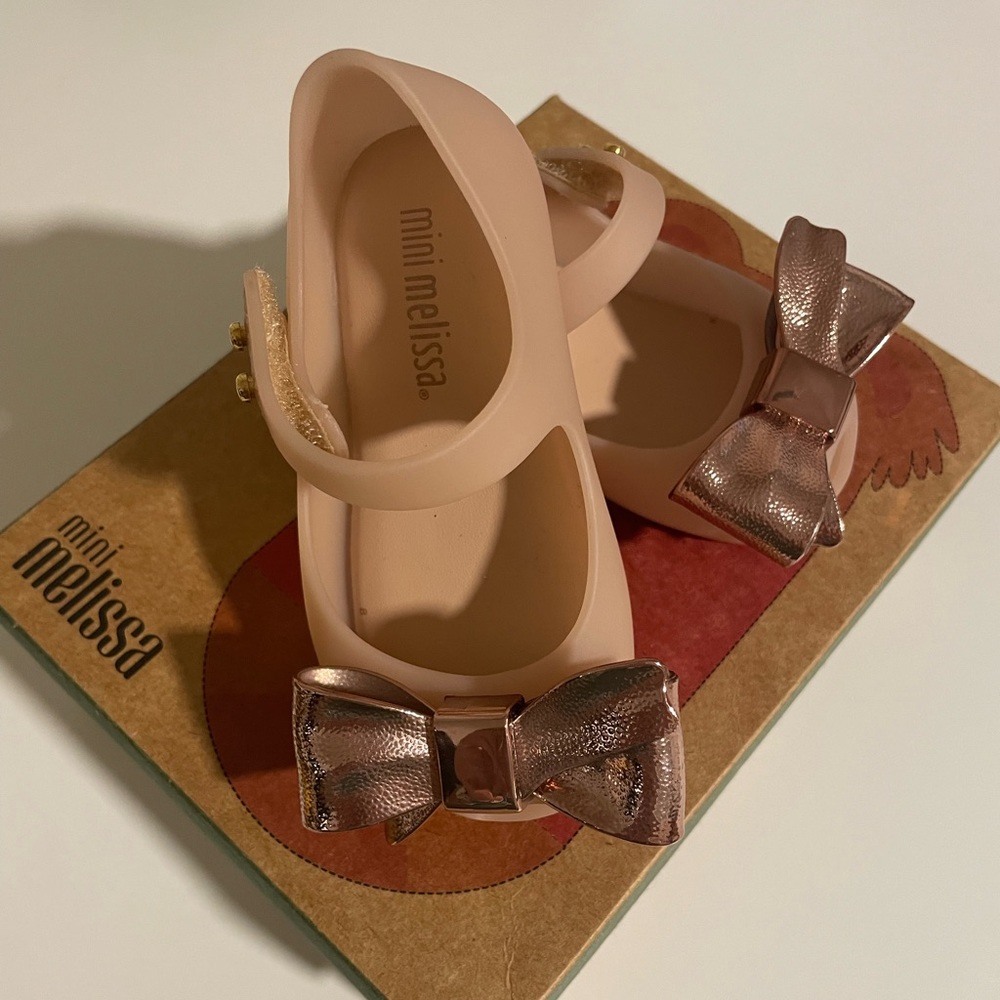NEW IN BOX - Mini Melissa